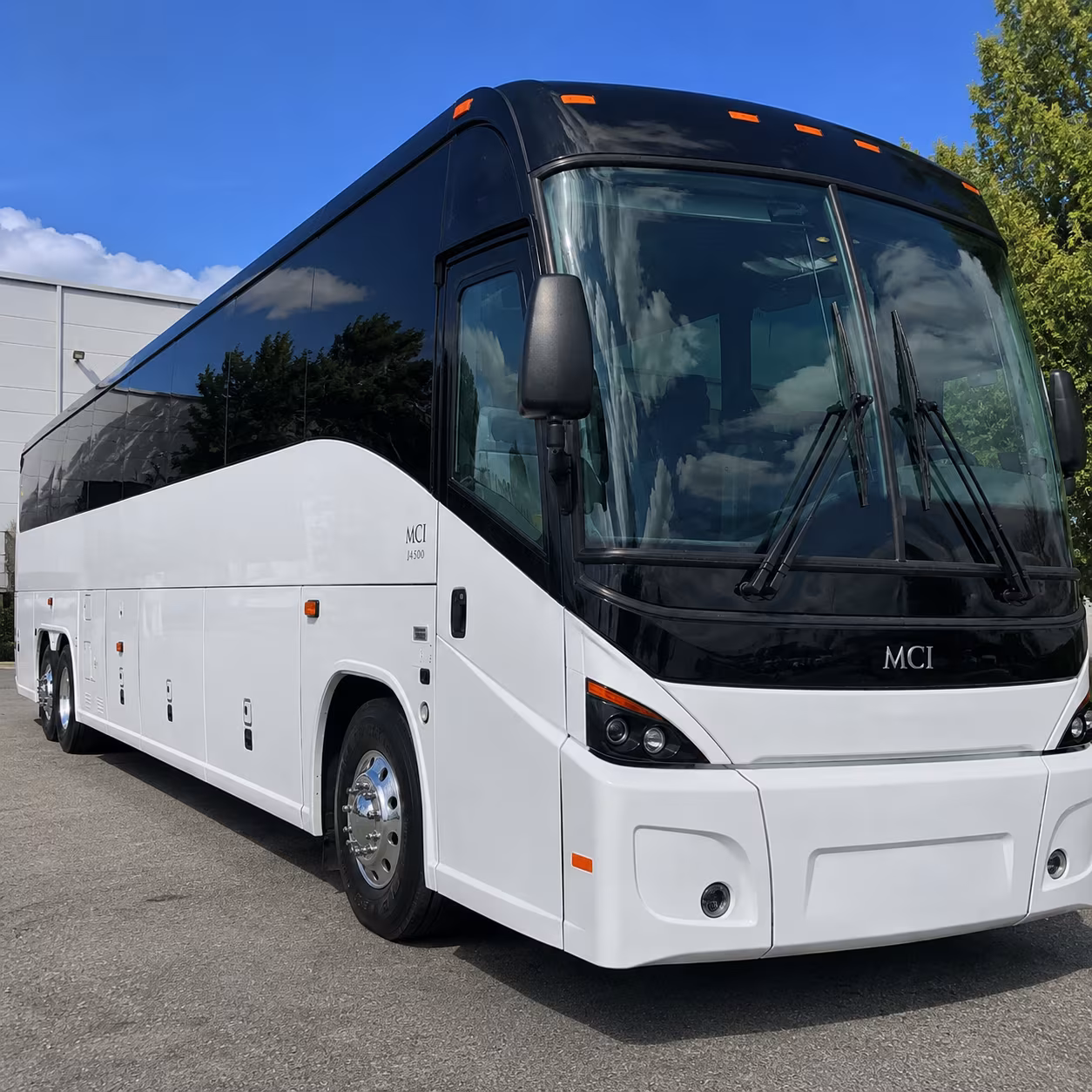 charter buses for multi day trips and overnight group travel from saint paul