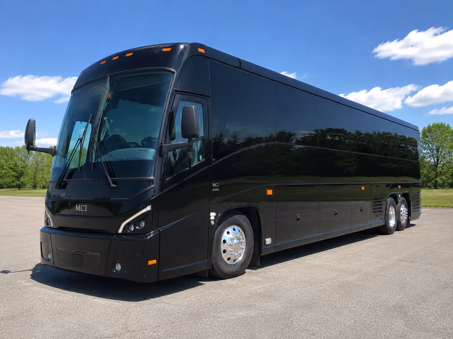 charter buses to the prom center in maple grove and suburban twin cities venues