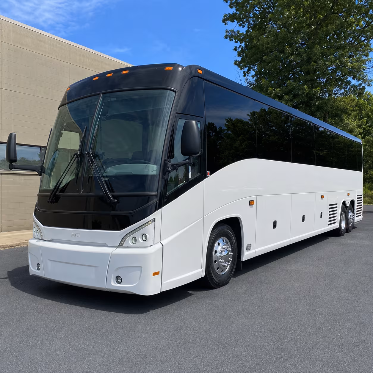 conference convention shuttles to saint paul rivercentre and xcel energy center