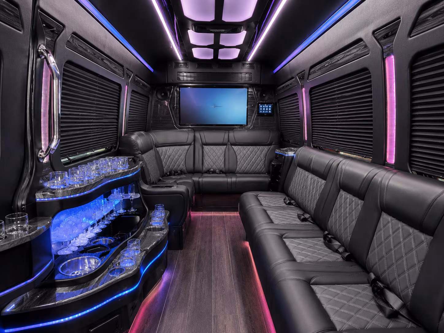 find airport shuttle buses from downtown saint paul hotels to msp