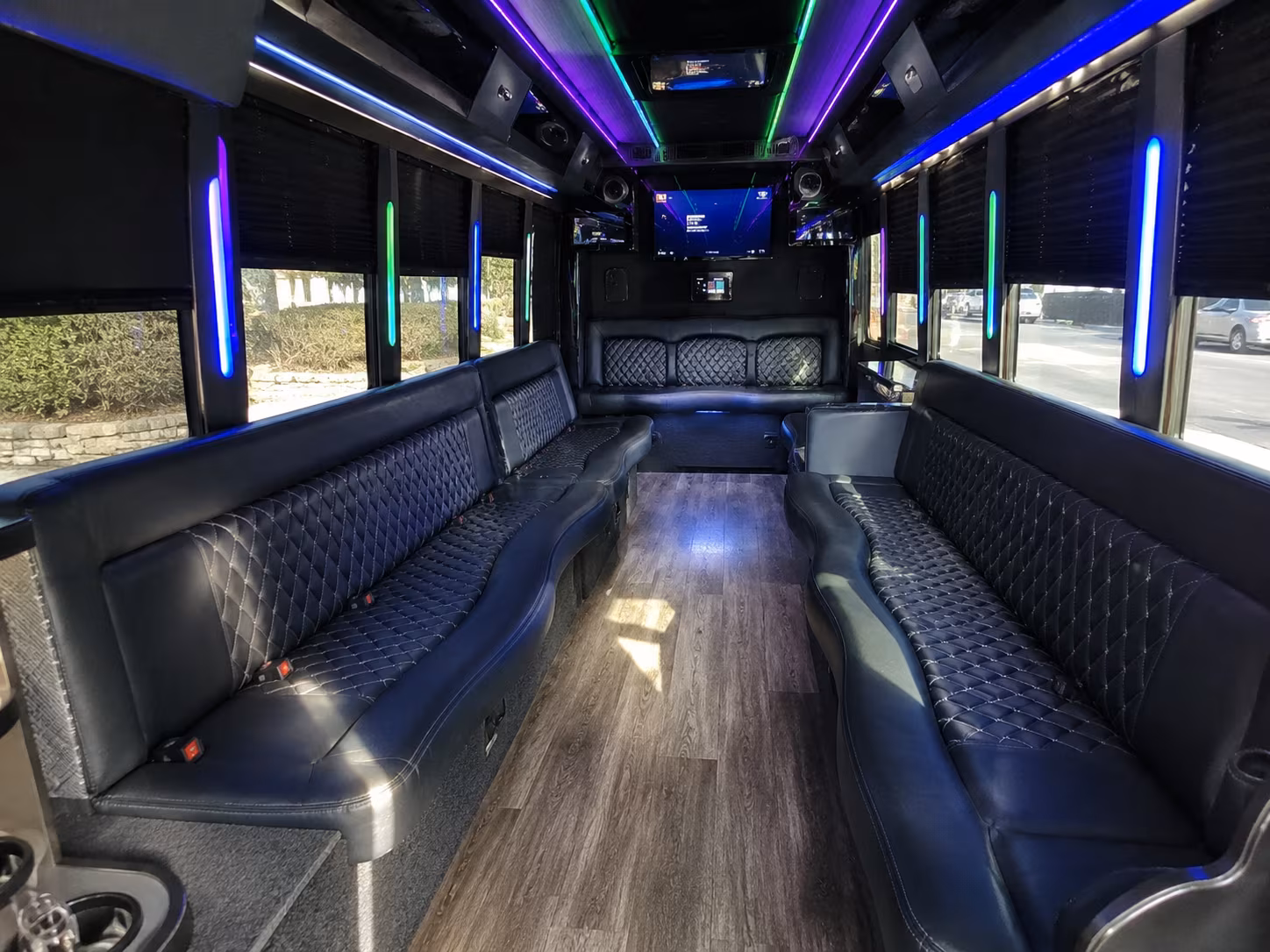 saint paul 15 passenger party bus interior