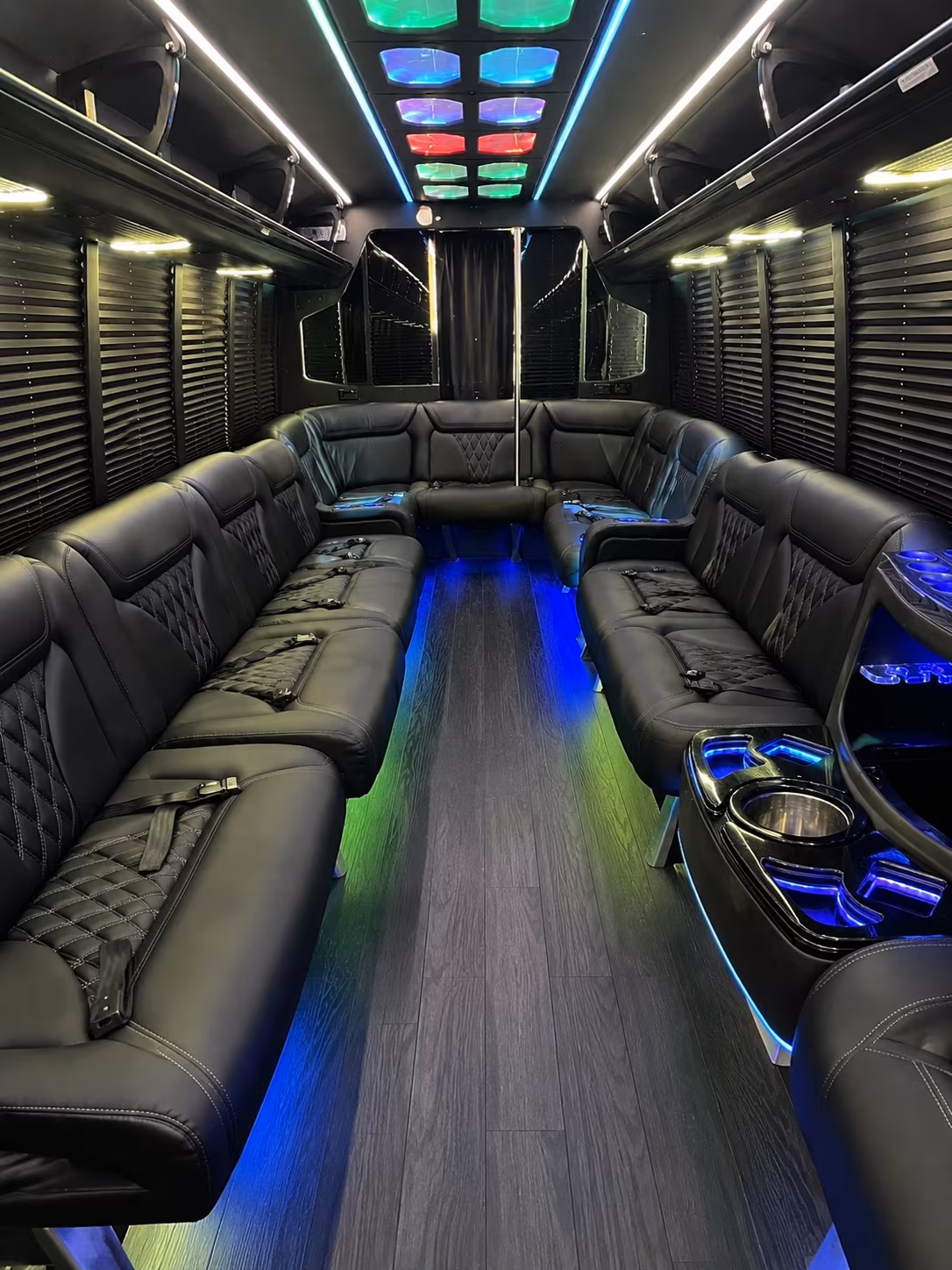 saint paul 20 passenger party bus interior