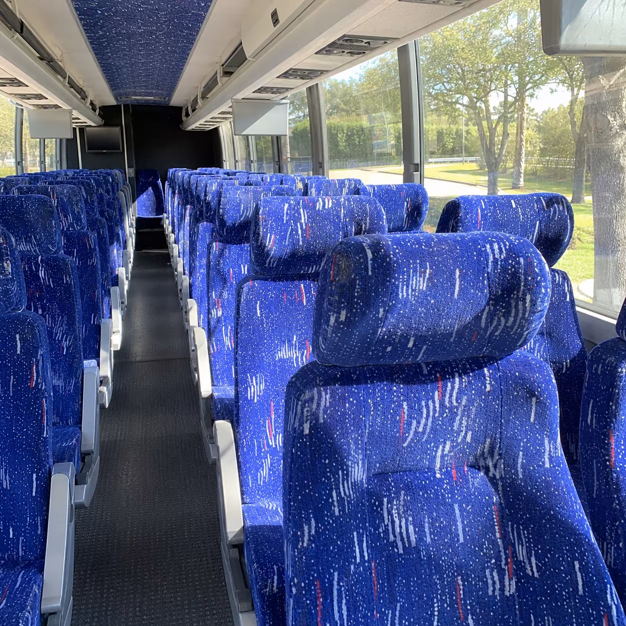 saint paul bus rental service area